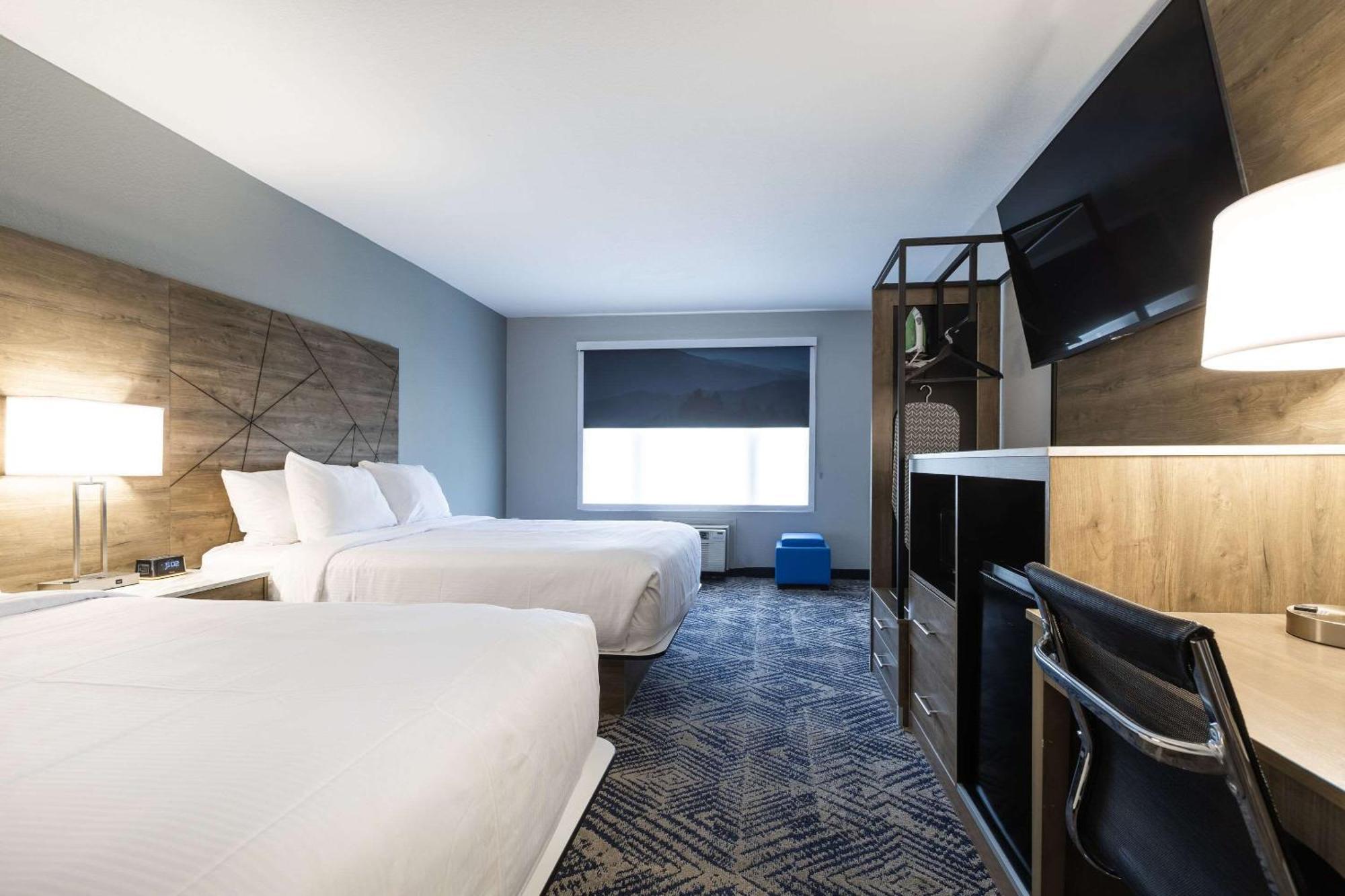 Rodeway Inn & Suites Near Outlet Mall - Asheville Extérieur photo