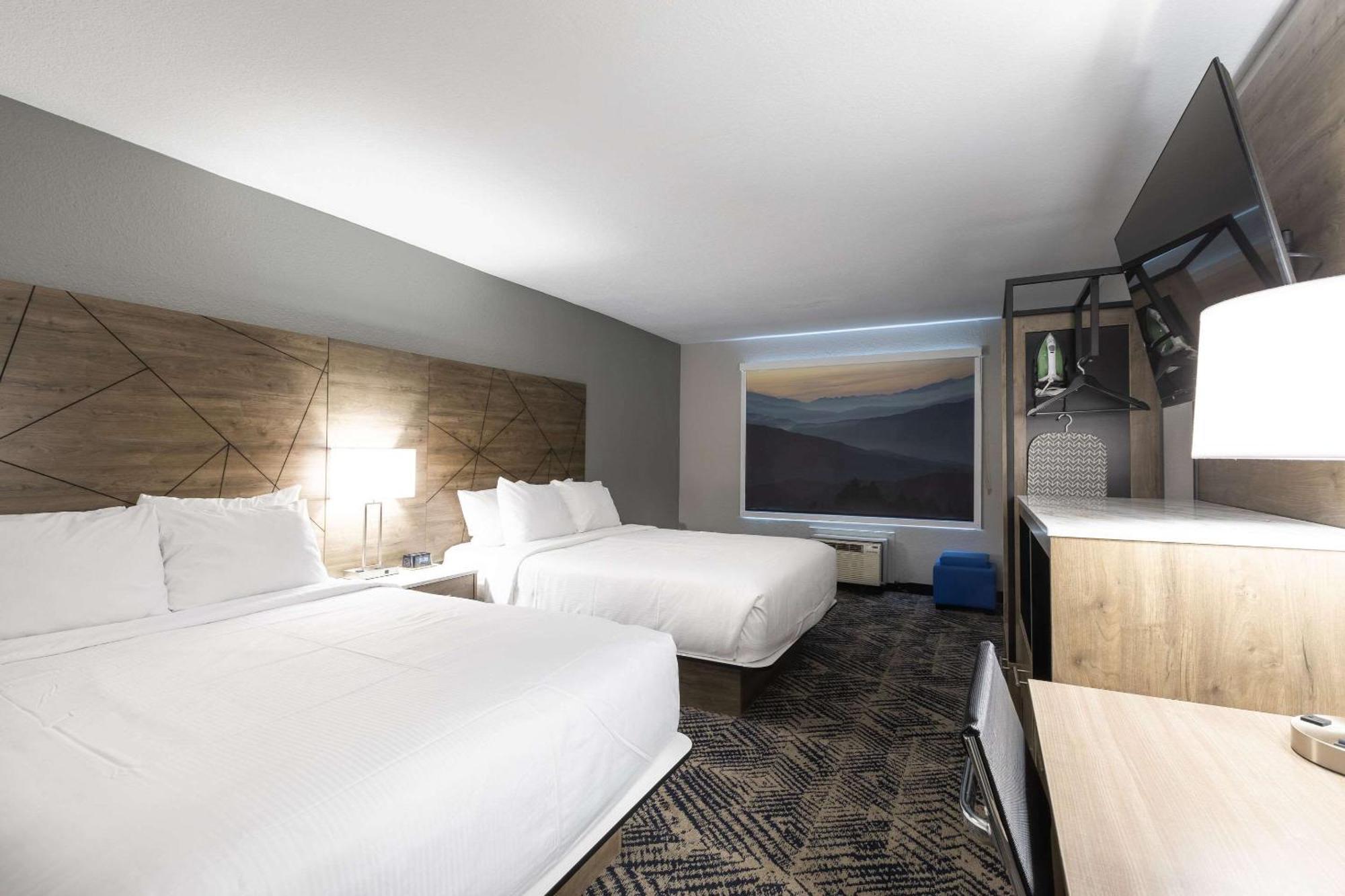 Rodeway Inn & Suites Near Outlet Mall - Asheville Extérieur photo
