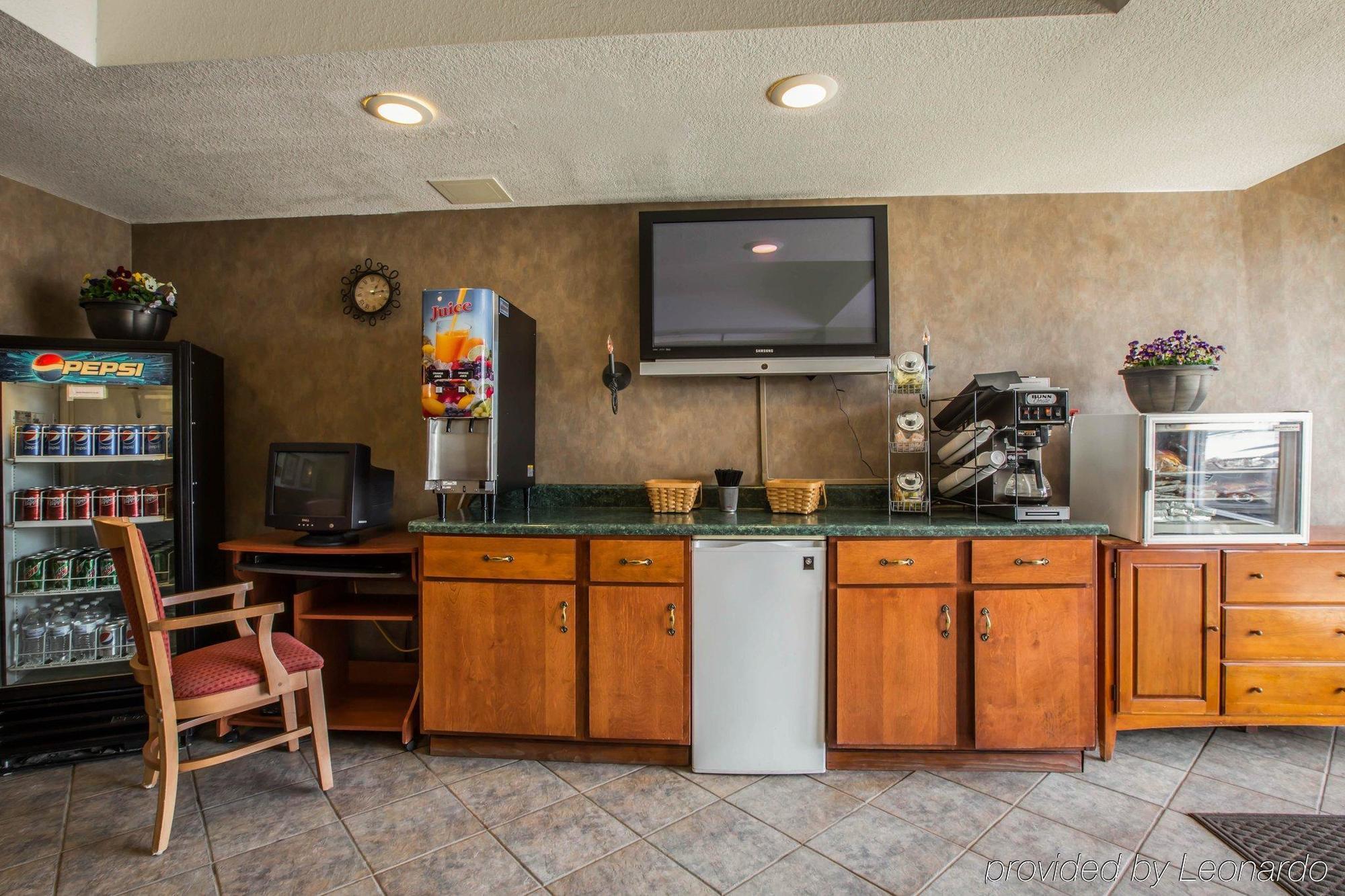Rodeway Inn & Suites Near Outlet Mall - Asheville Extérieur photo