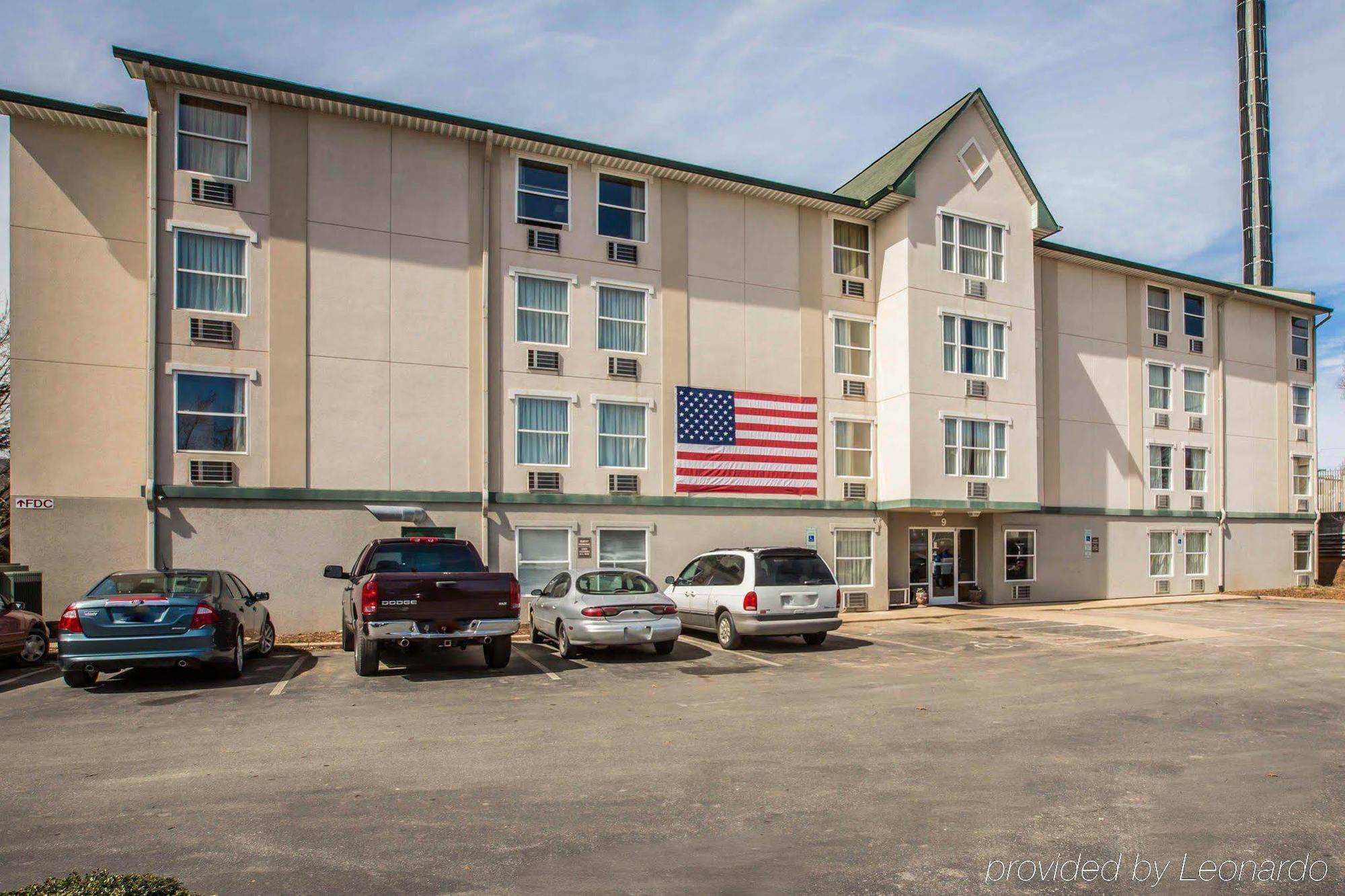Rodeway Inn & Suites Near Outlet Mall - Asheville Extérieur photo