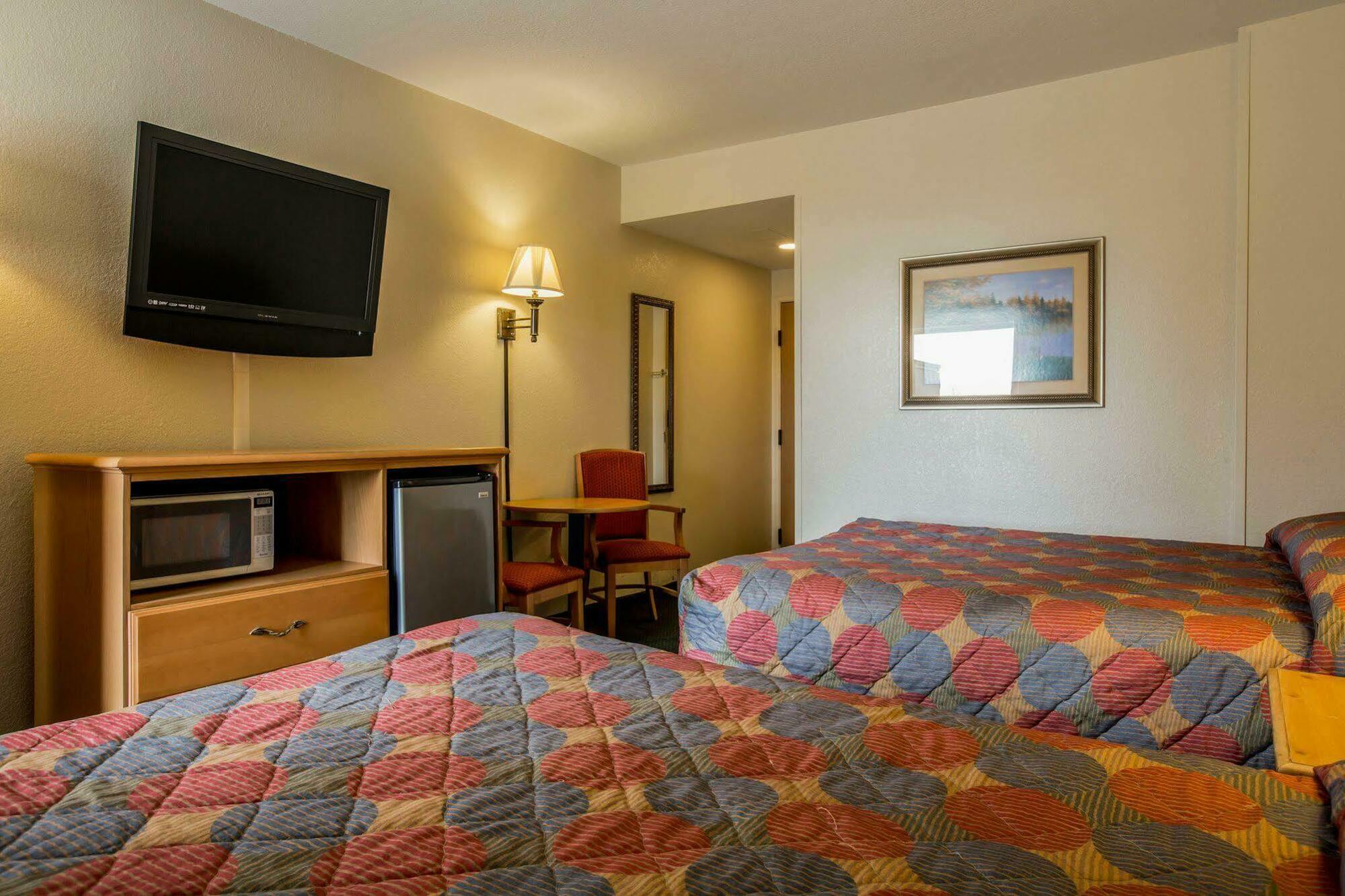 Rodeway Inn & Suites Near Outlet Mall - Asheville Extérieur photo